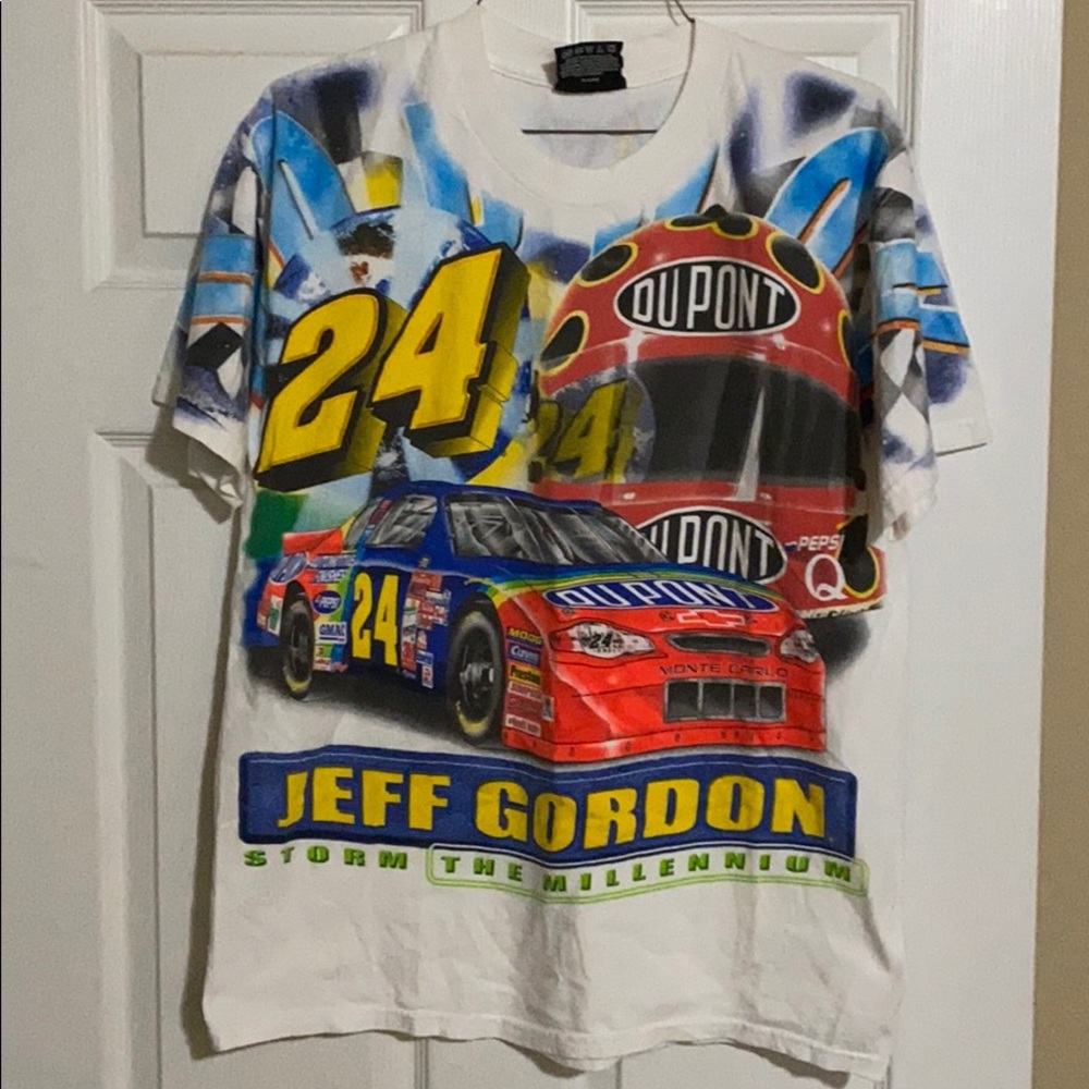 Jeff Gordon NASCAR T-shirt, great details